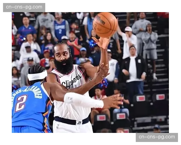 亚历山大连续第七场得分30+，追平个人生涯纪录